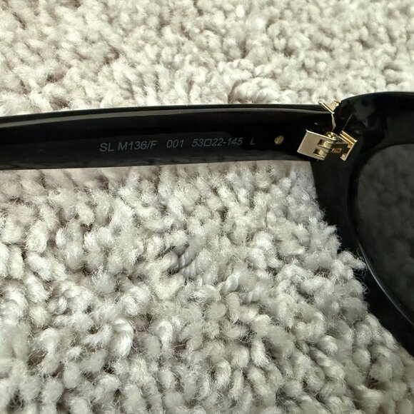 Saint Laurent SL M136 - Picture 6 of 9